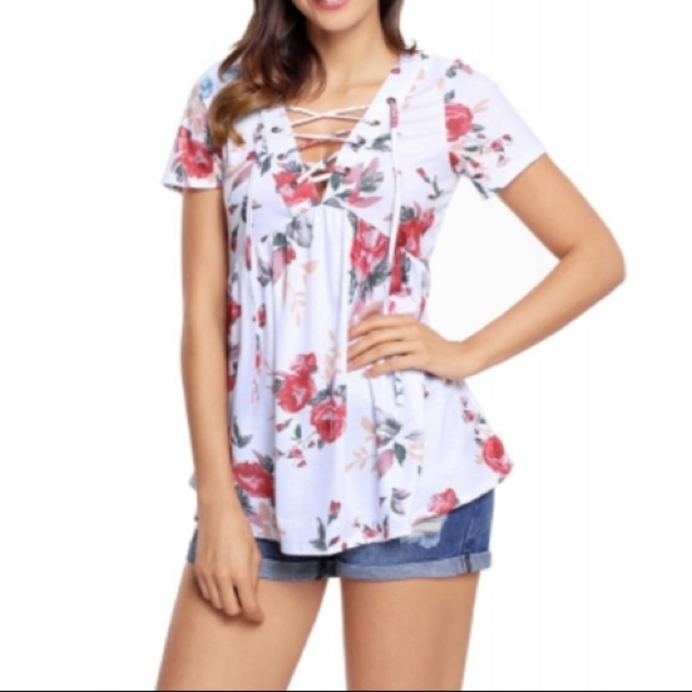 NWT White Floral Lace Up V Neck Top - Picture 3 of 5